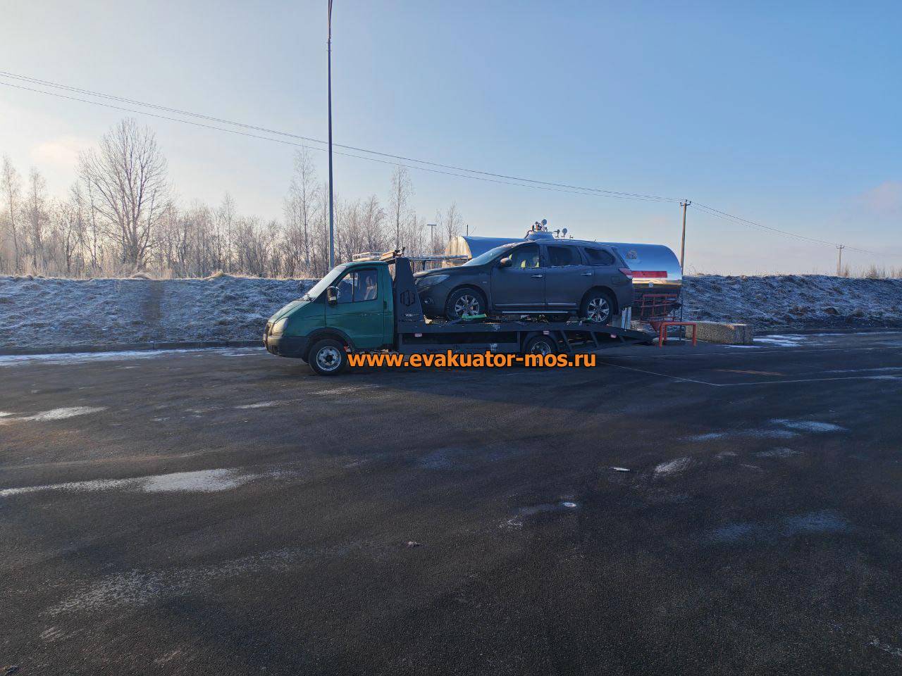 Эвакуатор в Янино-1 Ленинградской области